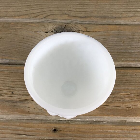 Vintage Avon White Milk Glass Lidded Pedestal Candy Dish Floral Design - Picture 9 of 10